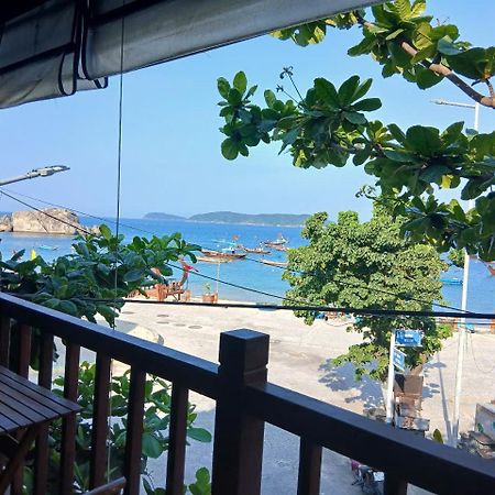 Cham Island Wooden Cabin Хойан Экстерьер фото