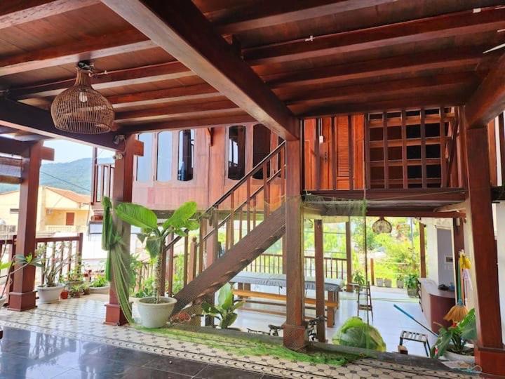 Cham Island Wooden Cabin Хойан Экстерьер фото